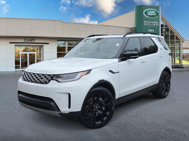 new 2025 Land Rover Discovery car, priced at $68,153