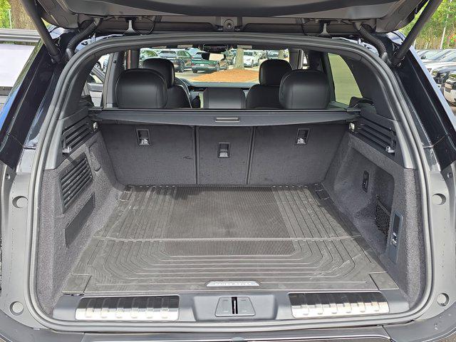 new 2025 Land Rover Range Rover Sport car, priced at $105,940