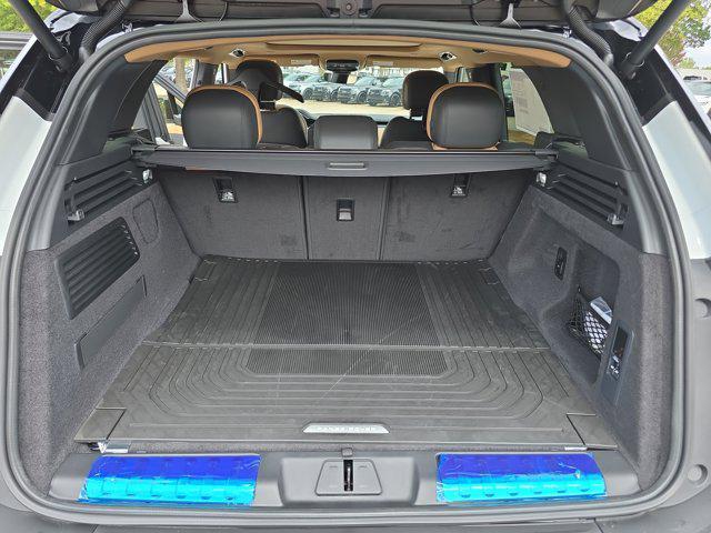 new 2025 Land Rover Range Rover Sport car, priced at $112,390
