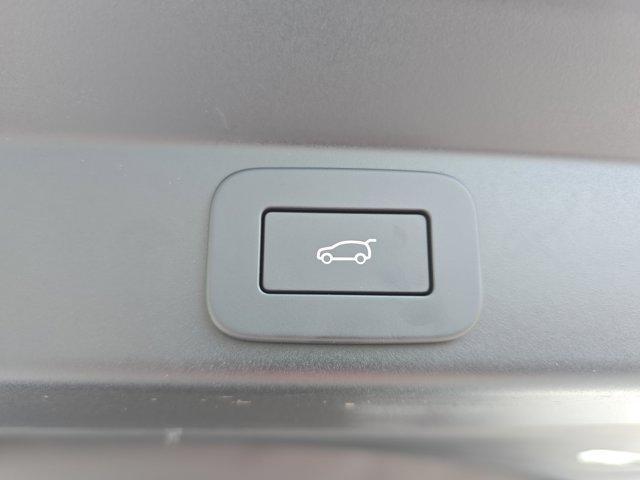 used 2025 Land Rover Range Rover Sport car, priced at $86,997