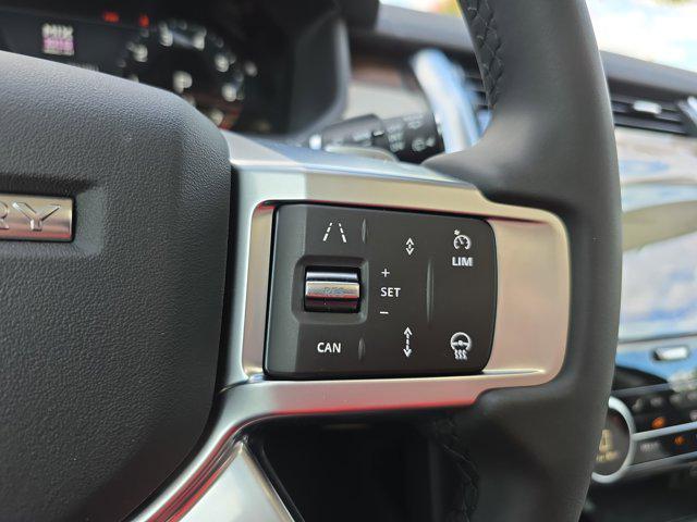new 2025 Land Rover Discovery car, priced at $74,353