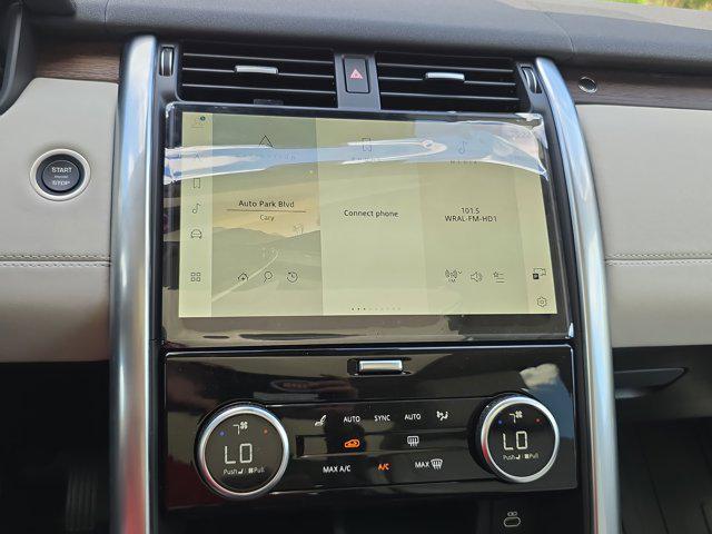 new 2025 Land Rover Discovery car, priced at $74,353