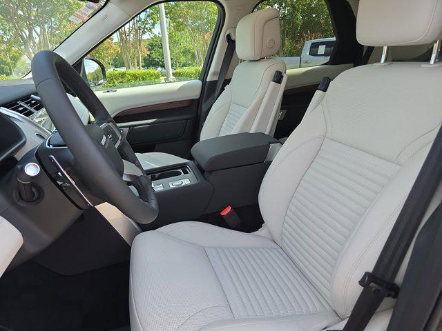 new 2025 Land Rover Discovery car, priced at $74,353