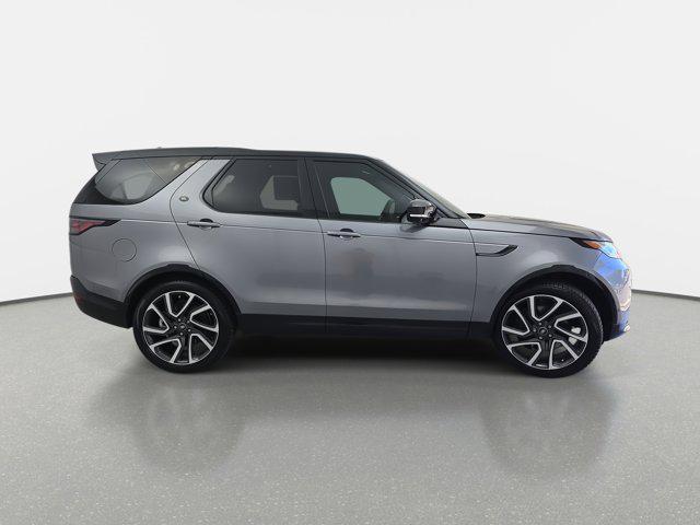 new 2025 Land Rover Discovery car, priced at $79,328