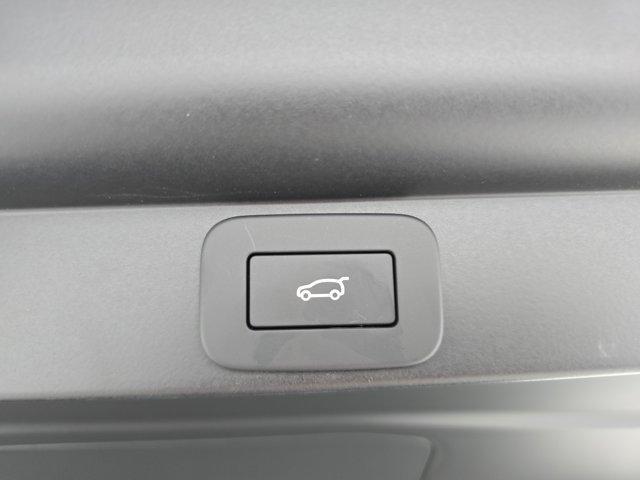 new 2025 Land Rover Range Rover car, priced at $167,625