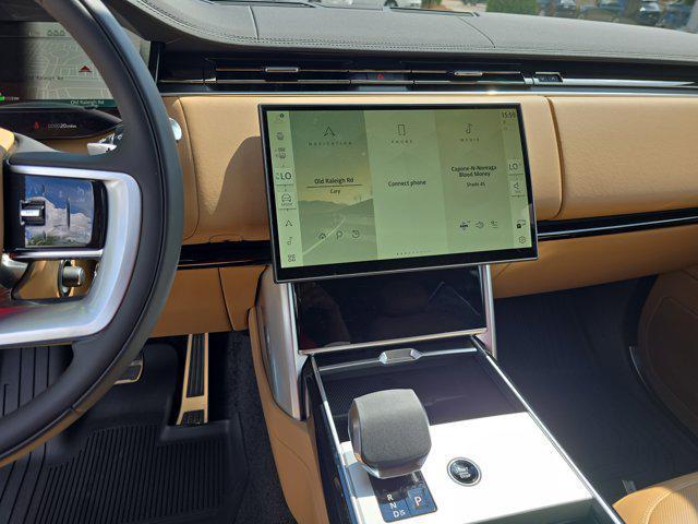 new 2025 Land Rover Range Rover car, priced at $136,575