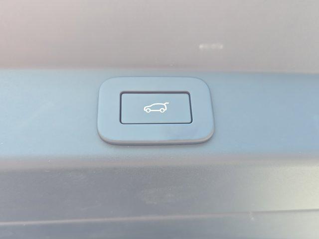 new 2025 Land Rover Range Rover Sport car, priced at $125,290