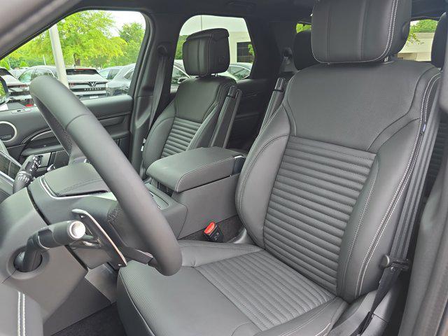 new 2025 Land Rover Discovery car, priced at $87,038