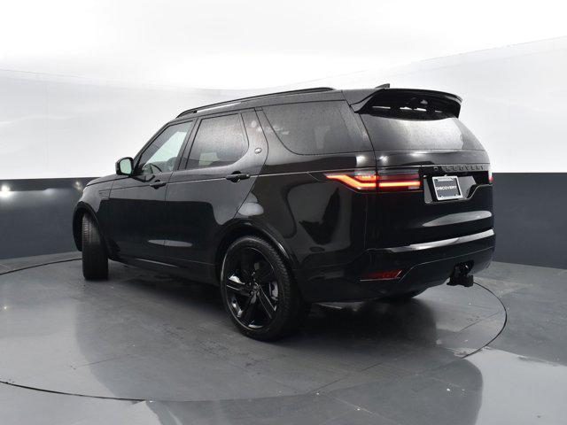 new 2024 Land Rover Discovery car, priced at $77,625