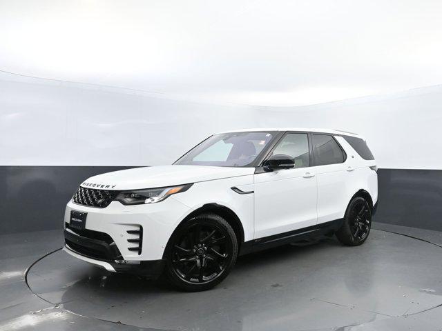 used 2022 Land Rover Discovery car, priced at $45,405