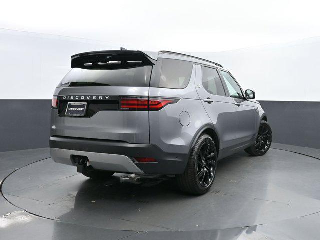 new 2025 Land Rover Discovery car, priced at $70,538