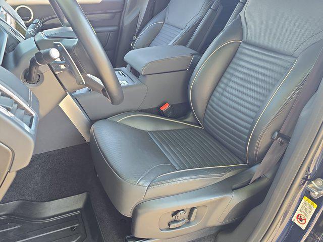 used 2023 Land Rover Discovery car, priced at $53,699