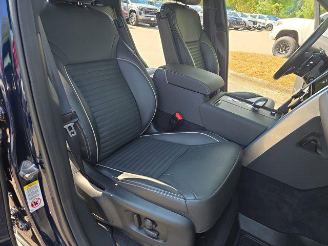 used 2023 Land Rover Discovery car, priced at $53,699