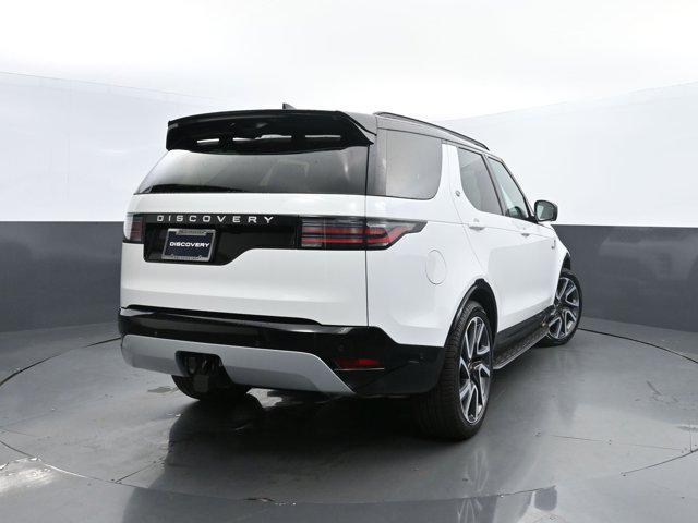 new 2025 Land Rover Discovery car, priced at $88,038