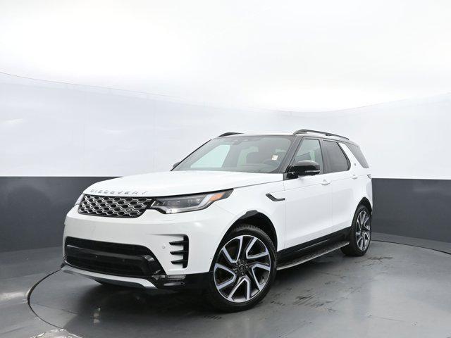 new 2025 Land Rover Discovery car, priced at $88,038