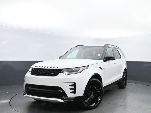 new 2025 Land Rover Discovery car, priced at $77,728