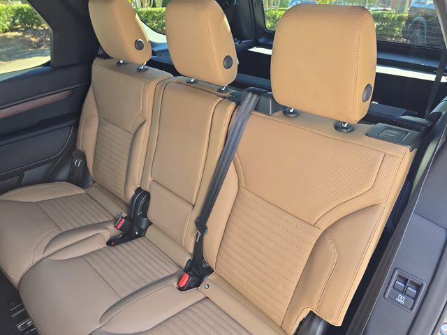 new 2026 Land Rover Discovery car, priced at $75,841