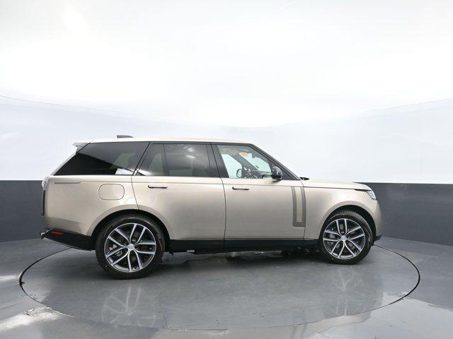 new 2025 Land Rover Range Rover car, priced at $137,435