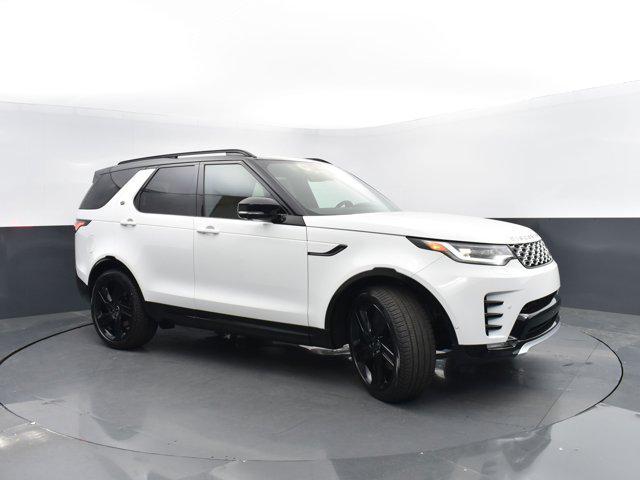 new 2024 Land Rover Discovery car, priced at $84,925