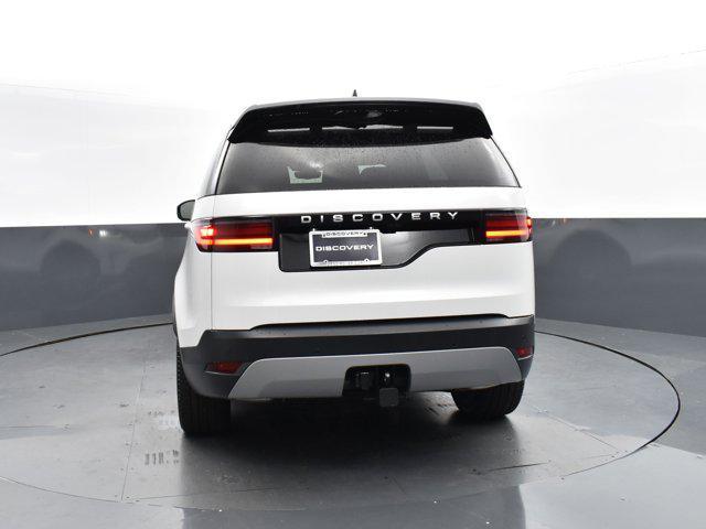 new 2024 Land Rover Discovery car, priced at $69,278