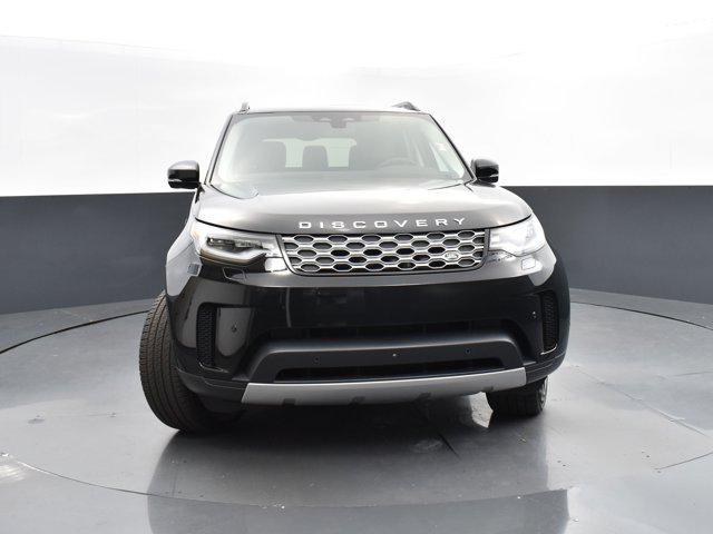 new 2024 Land Rover Discovery car, priced at $69,128