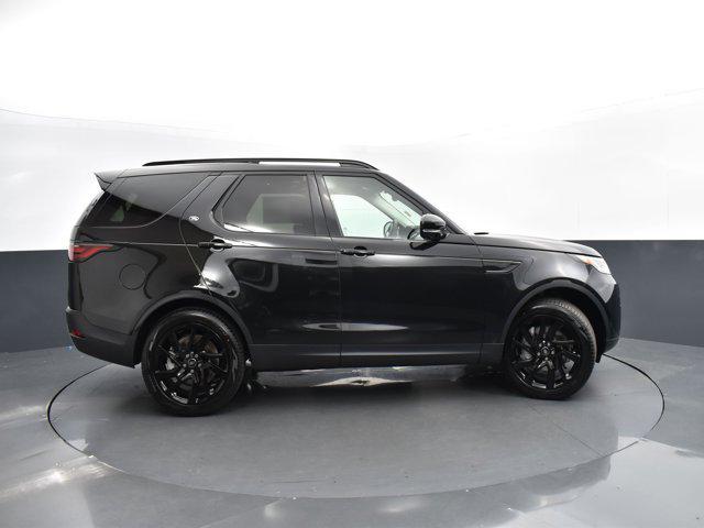 new 2024 Land Rover Discovery car, priced at $69,128