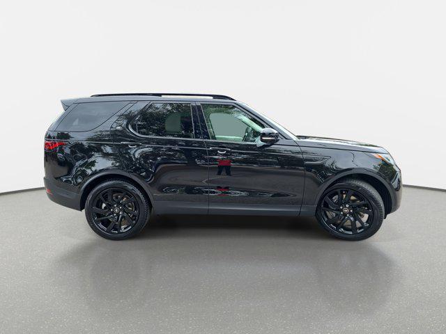 new 2025 Land Rover Discovery car, priced at $70,253