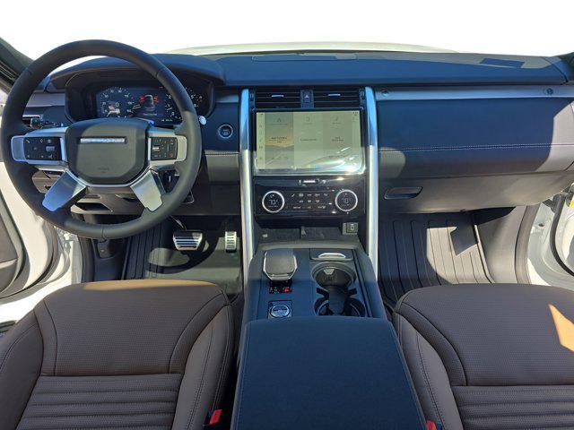 new 2026 Land Rover Discovery car, priced at $82,241