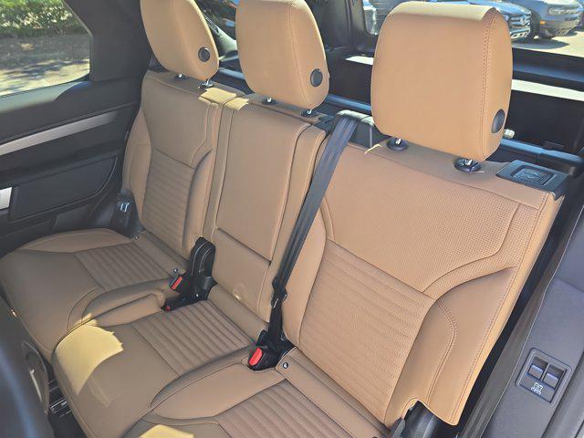 new 2026 Land Rover Discovery car, priced at $82,241