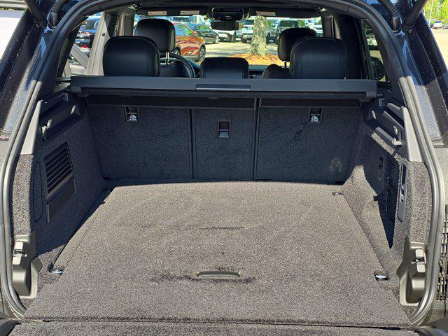 new 2025 Land Rover Range Rover car, priced at $151,215