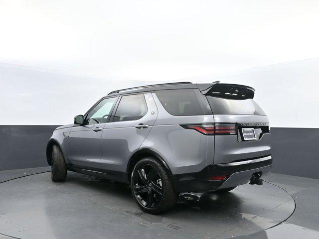 new 2025 Land Rover Discovery car, priced at $80,378