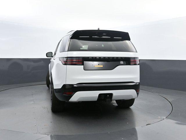 new 2025 Land Rover Discovery car, priced at $80,525