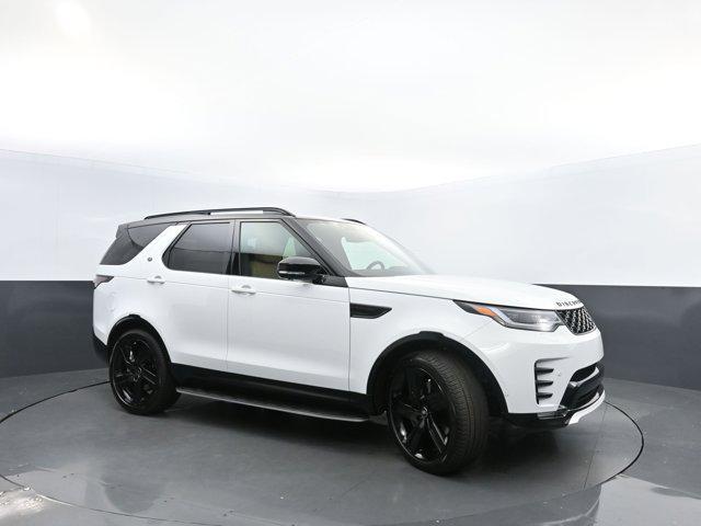 new 2025 Land Rover Discovery car, priced at $80,525