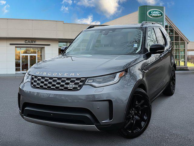 used 2024 Land Rover Discovery car, priced at $53,997