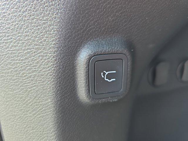 used 2022 Jeep Cherokee car, priced at $24,325