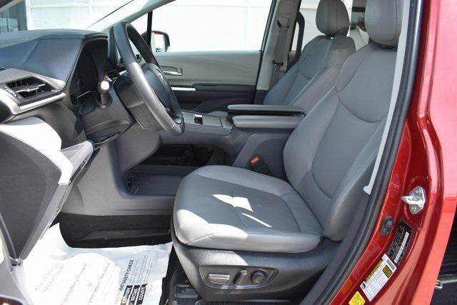 used 2023 Toyota Sienna car, priced at $46,950