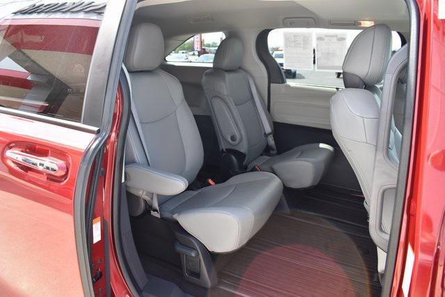 used 2023 Toyota Sienna car, priced at $46,950