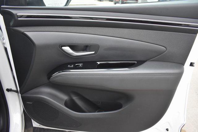 used 2024 Hyundai TUCSON Hybrid car, priced at $31,869