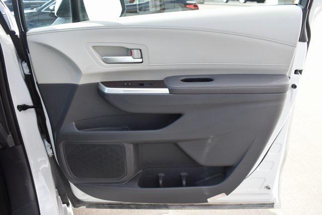 used 2022 Toyota Sienna car, priced at $43,700
