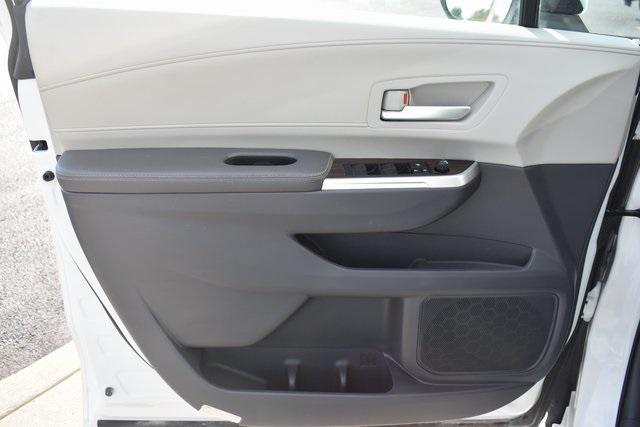 used 2022 Toyota Sienna car, priced at $43,700