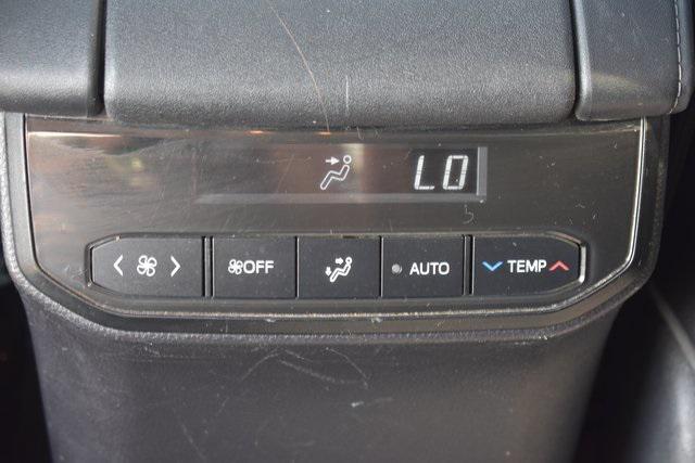 used 2021 Toyota Highlander car, priced at $29,450