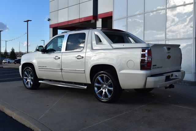 used 2013 Chevrolet Avalanche car, priced at $20,293