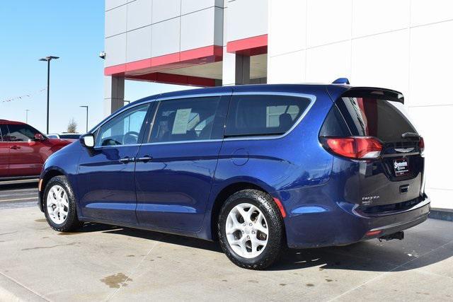 used 2018 Chrysler Pacifica car, priced at $15,593