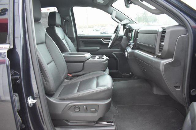 used 2025 GMC Sierra 1500 car, priced at $48,832