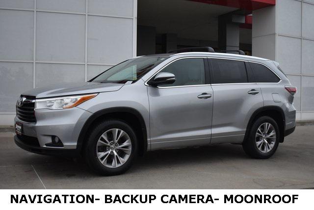 used 2015 Toyota Highlander car, priced at $12,974