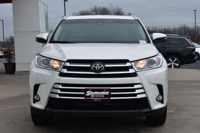 used 2019 Toyota Highlander car, priced at $30,582