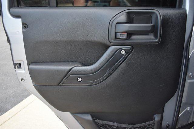 used 2016 Jeep Wrangler Unlimited car, priced at $13,322