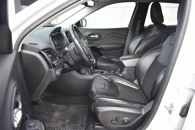 used 2019 Jeep Cherokee car, priced at $13,714