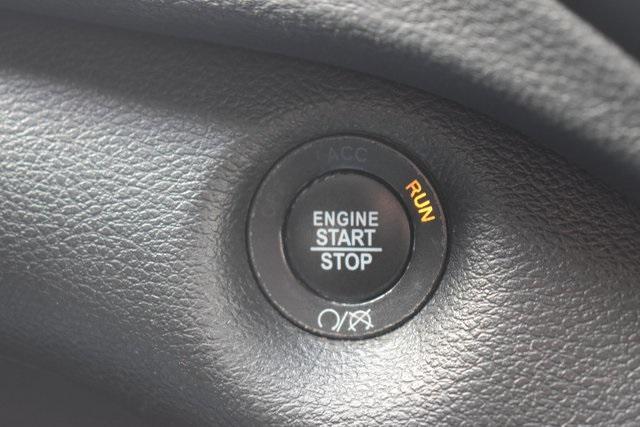 used 2019 Jeep Cherokee car, priced at $13,714