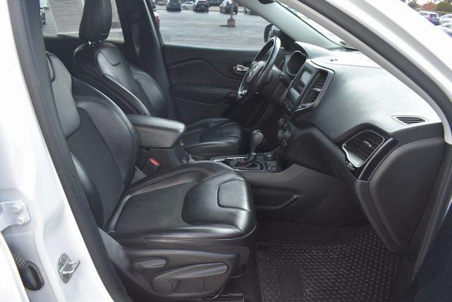 used 2019 Jeep Cherokee car, priced at $13,714